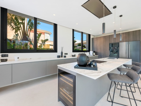 atemberaubende-neubau-villa-mit-grossartigem-meerblick-in-el-toro-mallorca-15