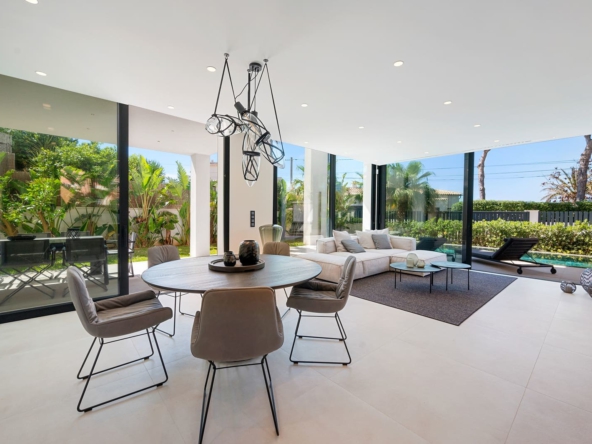 atemberaubende-neubau-villa-mit-grossartigem-meerblick-in-el-toro-mallorca-22