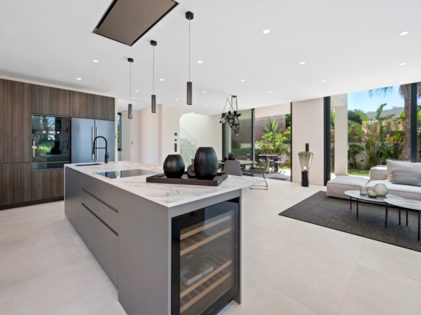 atemberaubende-neubau-villa-mit-grossartigem-meerblick-in-el-toro-mallorca-30