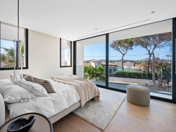 atemberaubende-neubau-villa-mit-grossartigem-meerblick-in-el-toro-mallorca-35
