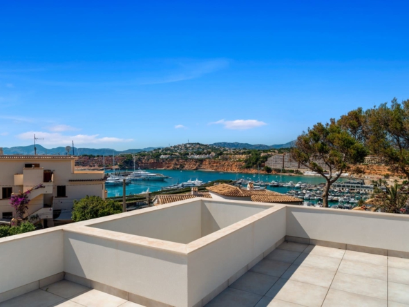 atemberaubende-neubau-villa-mit-grossartigem-meerblick-in-el-toro-mallorca-8