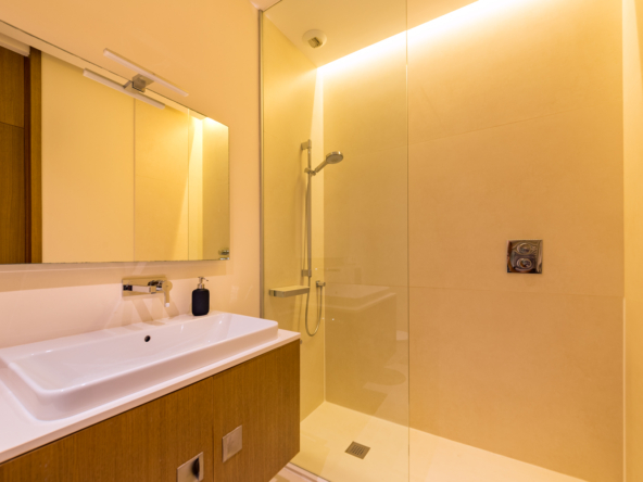 64b64e0613e11c7d41f0f3bc